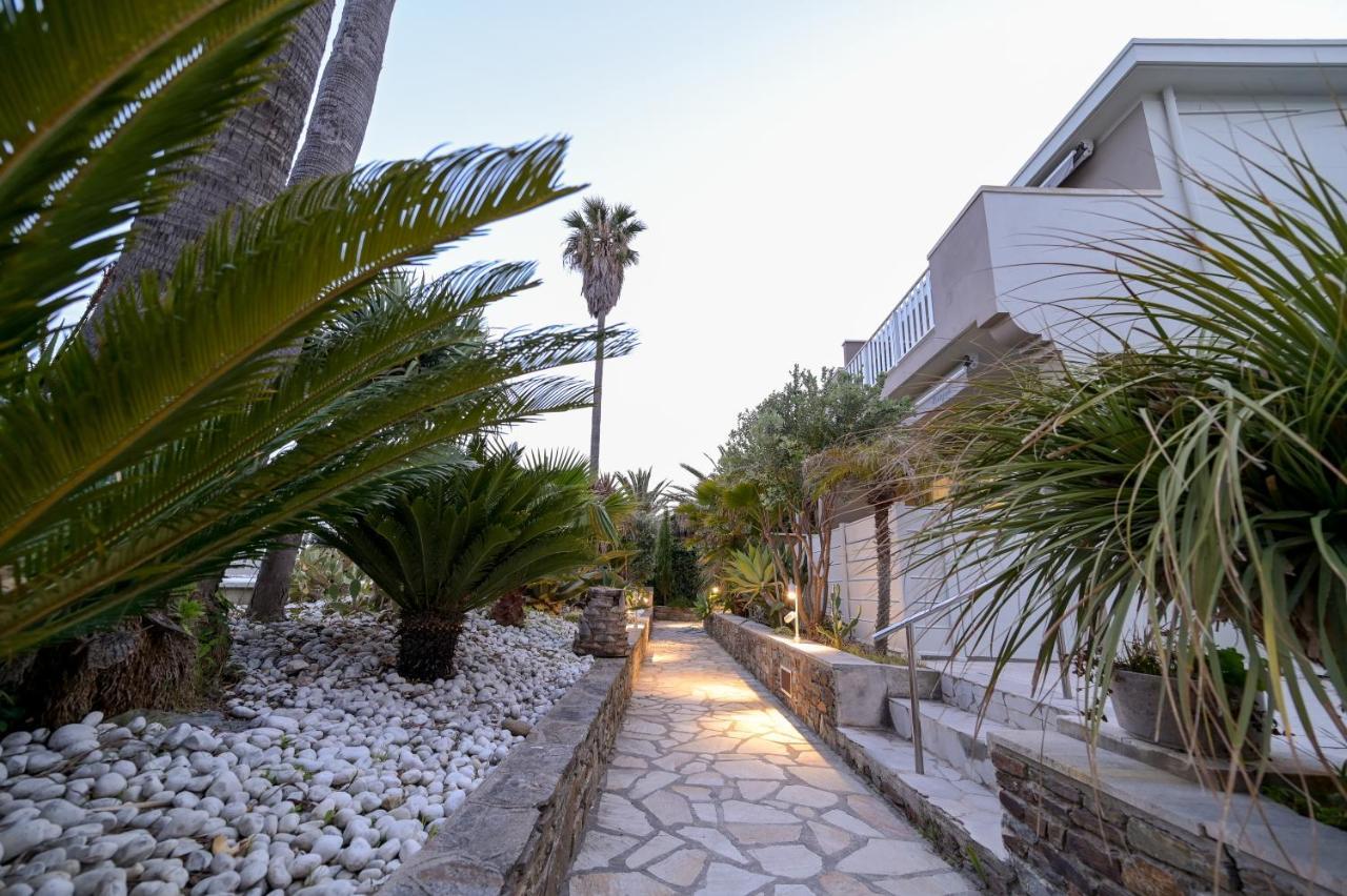 Residence La Menado Cavalaire-sur-Mer Ngoại thất bức ảnh